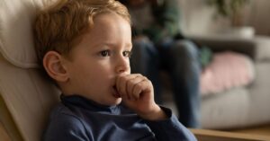 Read more about the article The Role of Parental Support in Stopping Thumb-Sucking