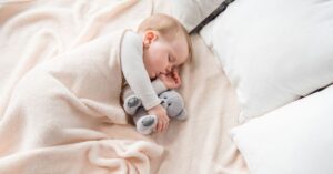 Read more about the article Pediatricians’ Advice on Breaking Thumb Sucking Habits